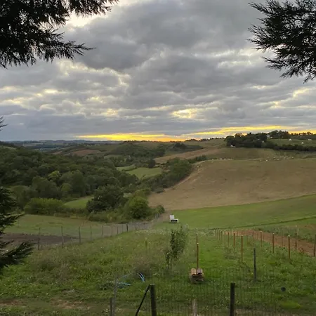 Camping Ferme De Castel Pouzouilh *