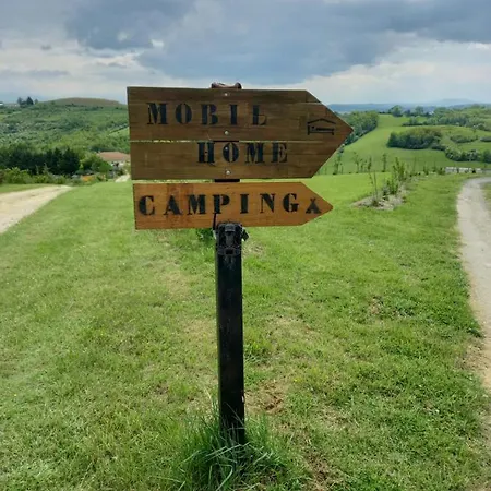 Ferme De Castel Pouzouilh Camping Le Fossat