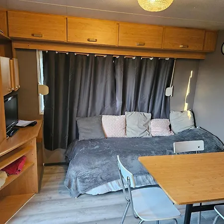 Campingplatz Ferme De Castel Pouzouilh *