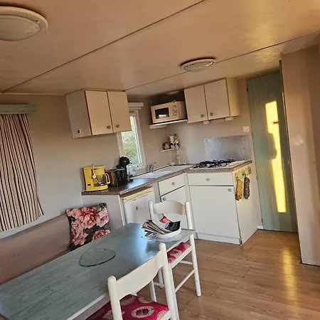 Ferme De Castel Pouzouilh