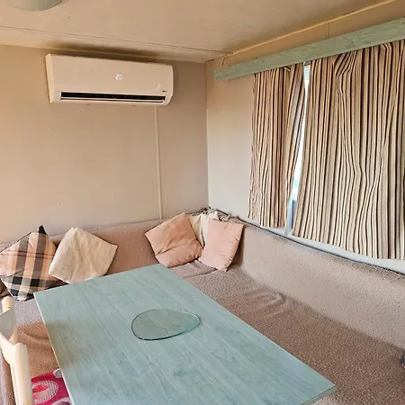 Ferme De Castel Pouzouilh * Le Fossat